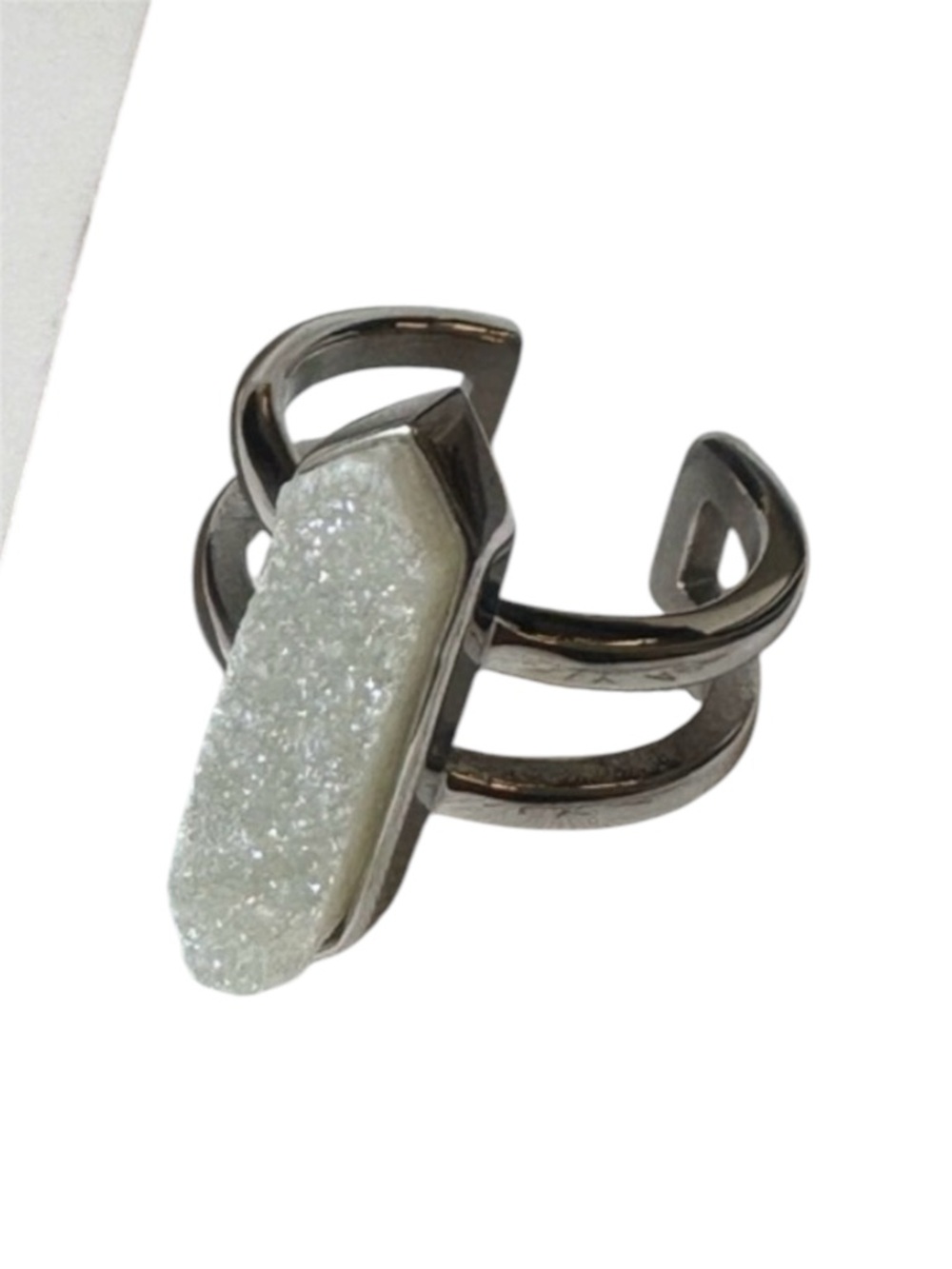Kinsley Armelle Silver Ring with Textured Quartz Stone